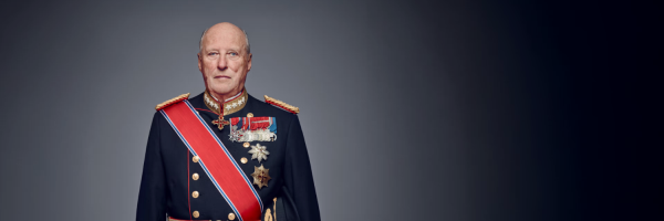 Lenke til artikkel: Kong Harald V 1937-2026